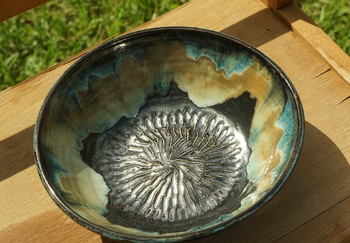 Bowl with carved bottom